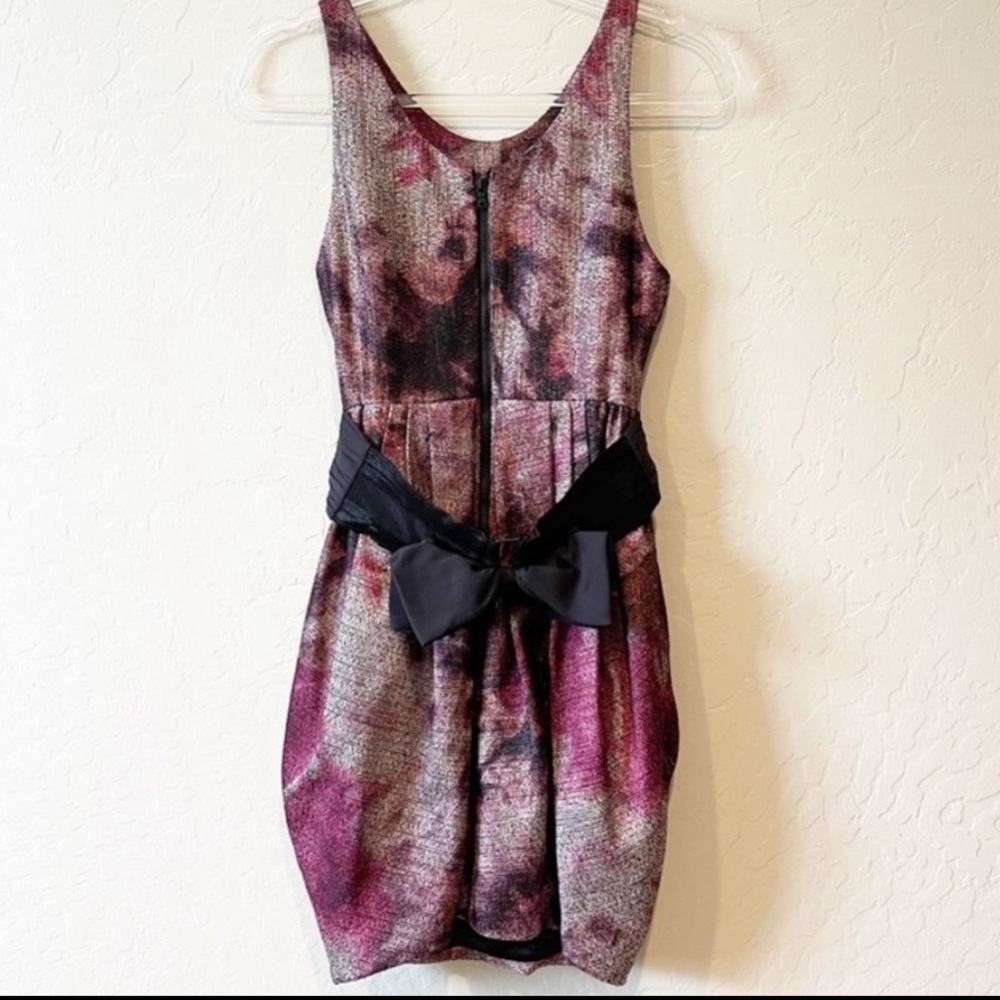 Alice + Olivia Tulip Dress - Picture 5 of 6
